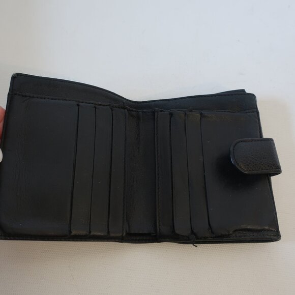 Authentic Womens Chanel Caviar Black Interlocked CC Bi-Fold Wallet - Picture 4 of 12